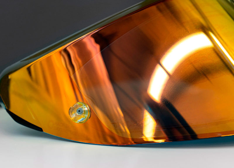 Защита мотовизоров пленкой Visor Protector